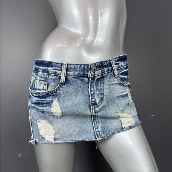 ❌SOLD❌ Giraffe Y2K Denim Micro Mini Skirt - Picture 3 of 9